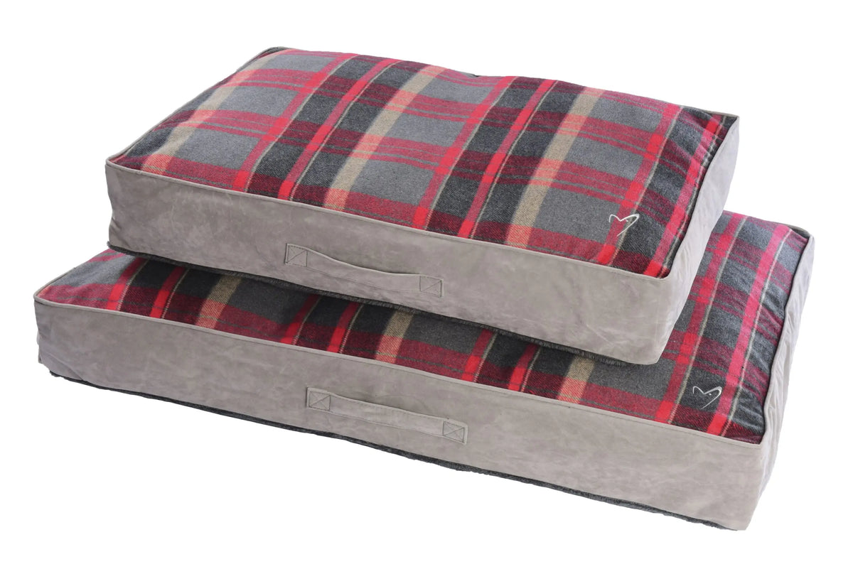 Camden Sleeper Large (71x107x13cm) Red Check