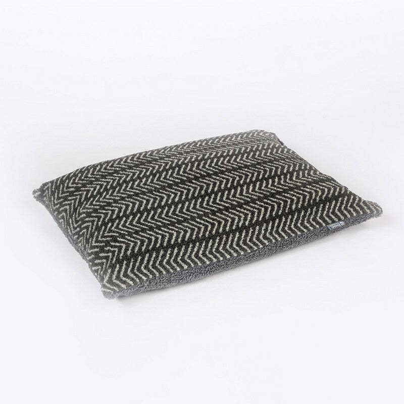 DD Fleece Charcoal Arrows Deep Duvet L