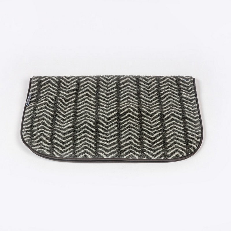 Danish Design Sherpa Fleece Charcoal Arrows Blanket Medium