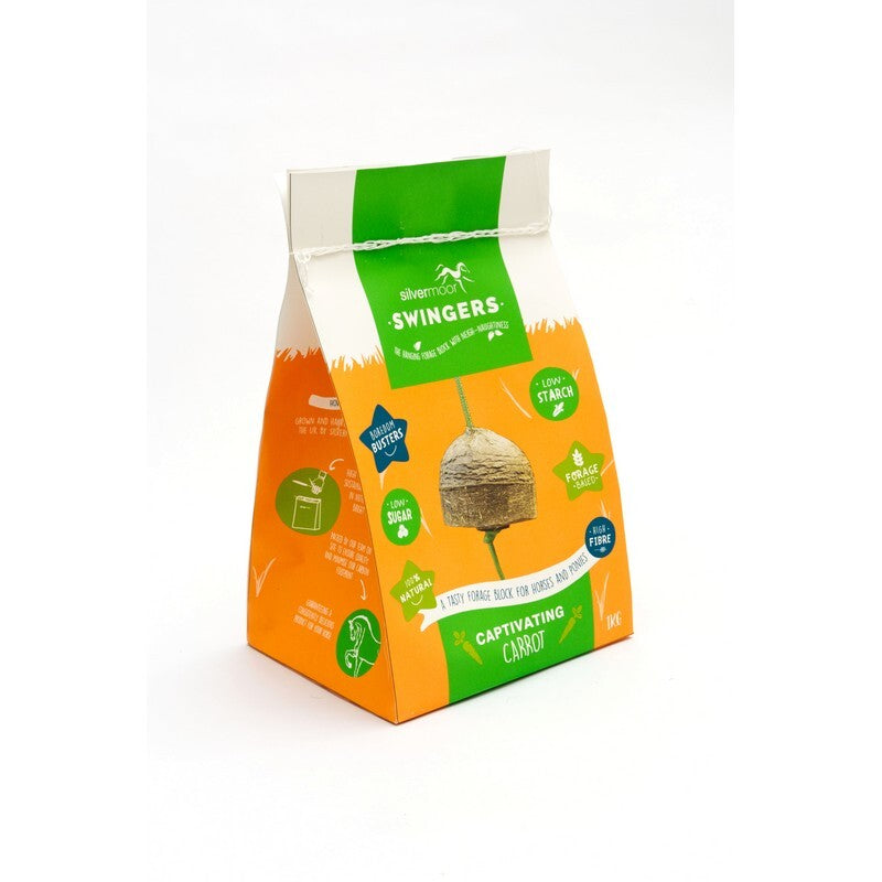 Silvermoor Swingers Captivating Carrot Grass Ball Treat