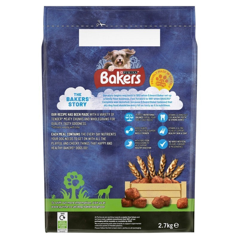 Bakers Adult Complete Meaty Meals Beef 2.7kg
